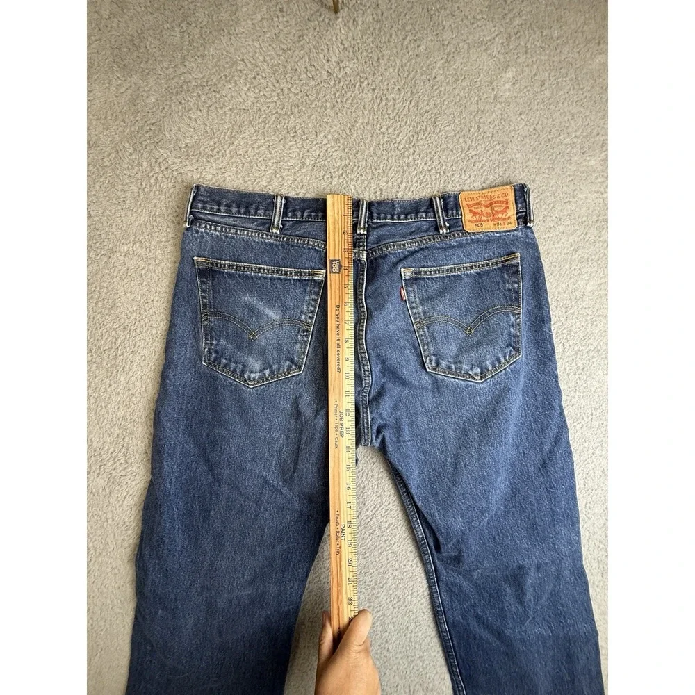 Levis 505 Jeans Mens Size 38 X 34 Blue Straight Leg‎ Dark Wash Classic Denim